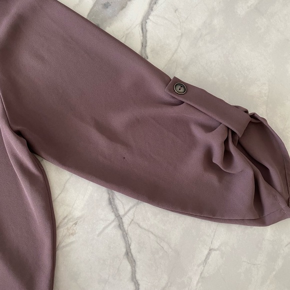 Lush taupe tunic top, size medium - Picture 2 of 8